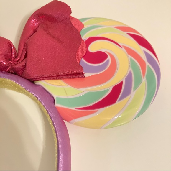 Sold ‼️Disney Parks, Minnie Mouse Lollipop Candy Ears - Picture 7 of 9